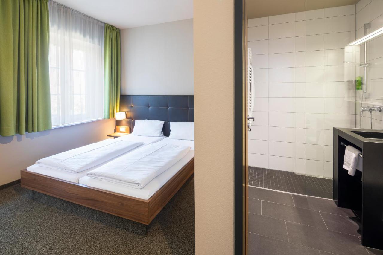 Joesepp'S Hotel Am Hallhof Memmingen Luaran gambar